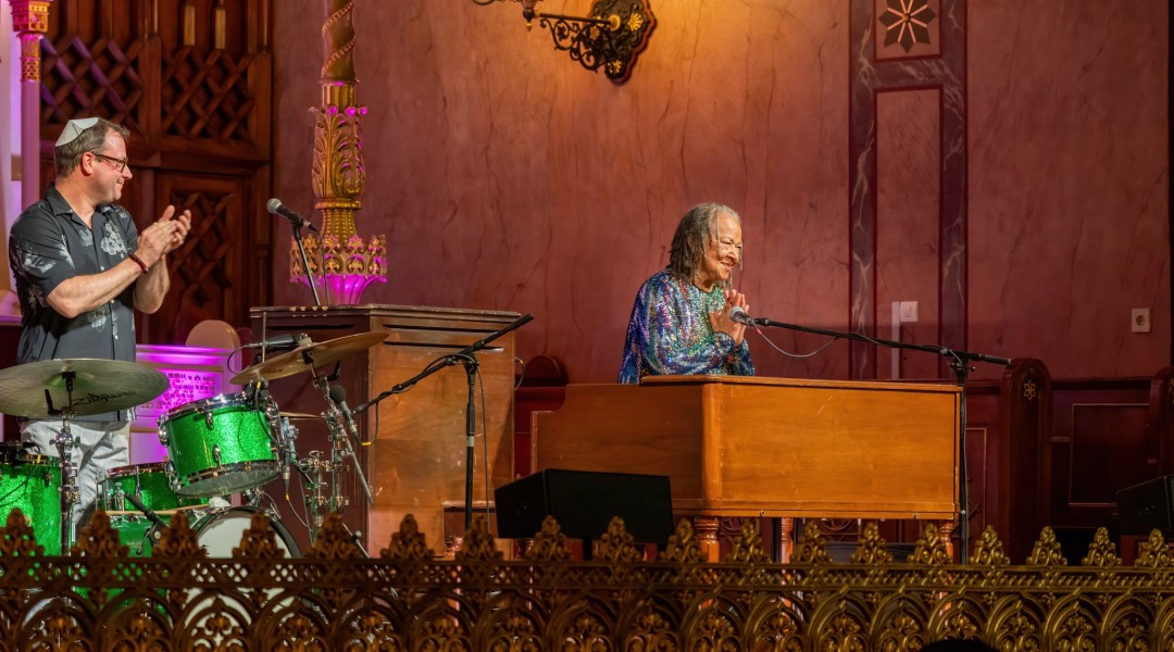 This is how our sold-out Rhoda Scott and Varnus Xavér concert at the Dohány Street Synagogue ended yesterday.